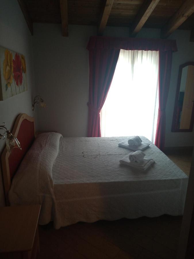 Rosa Dei Venti Hotel Провалио д'Исео Екстериор снимка