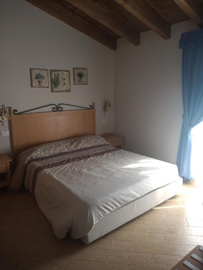 Rosa Dei Venti Hotel Провалио д'Исео Екстериор снимка