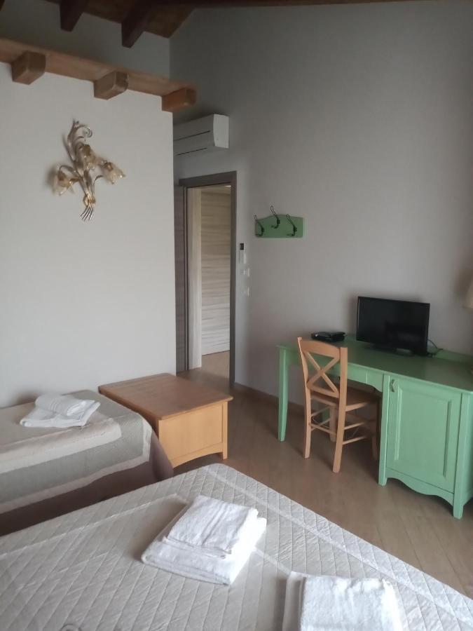 Rosa Dei Venti Hotel Провалио д'Исео Екстериор снимка